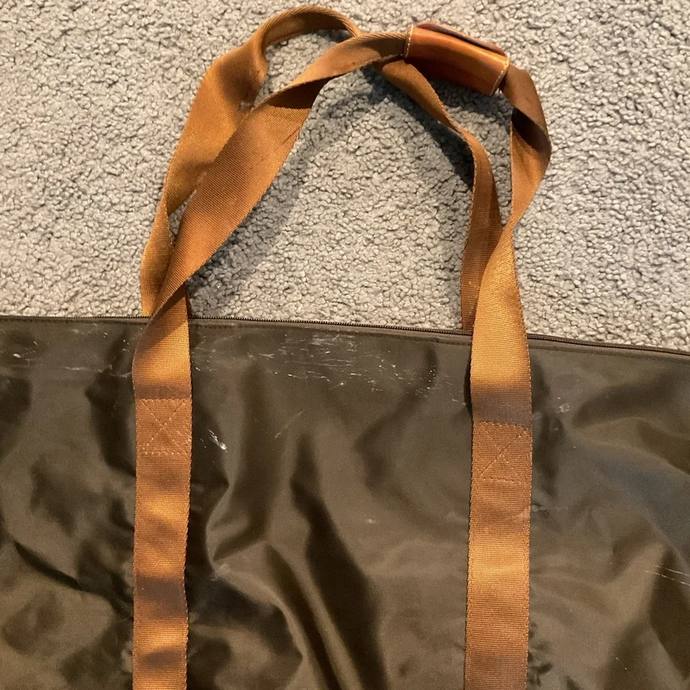 Bric’s Vintage Extra-Large Brown Duffle Travel Overnight Bag Carry-On Luggage